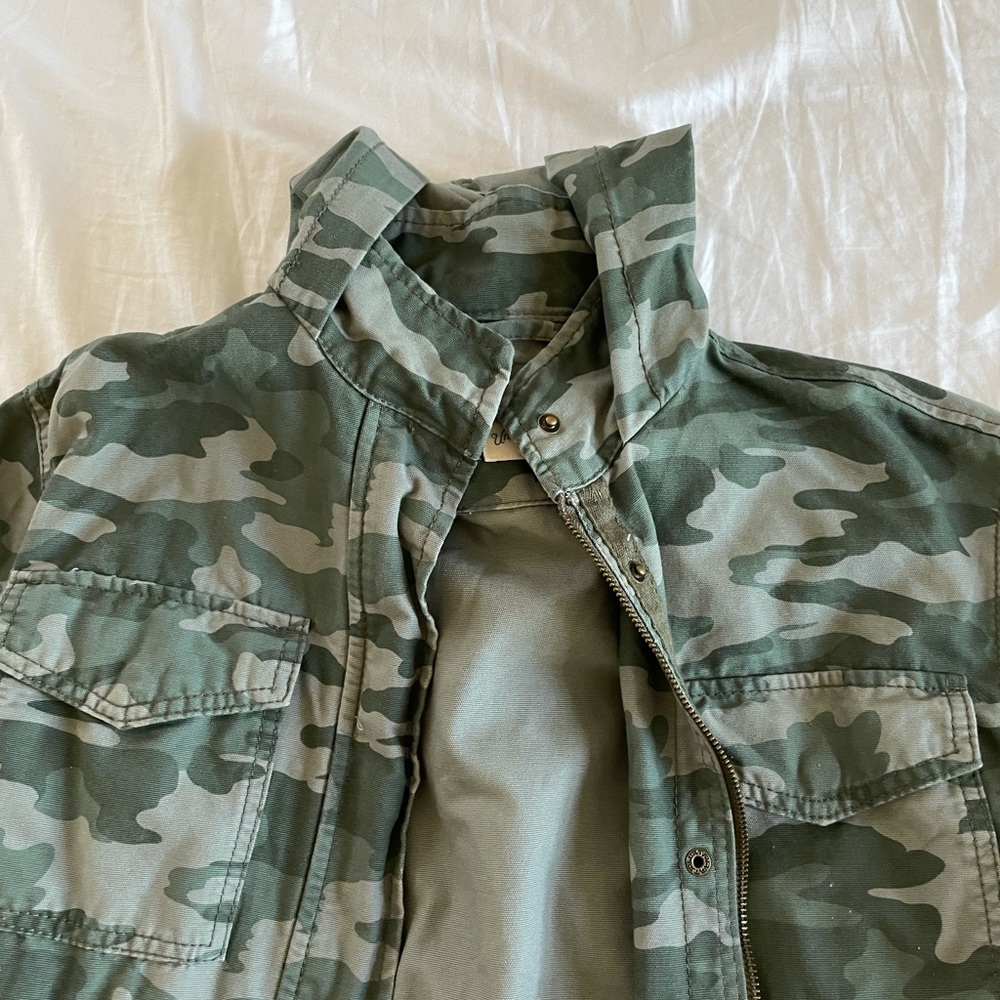 Universal Thread Army Jacket - Picture 4 of 7